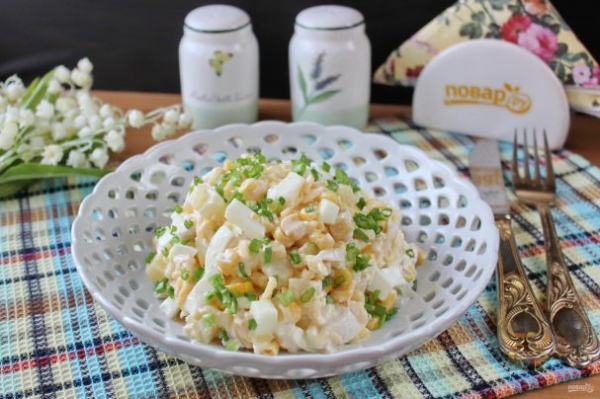 "Буржуйский" салат с ананасом и курицей "Буржуйский" салат с ананасом и курицей