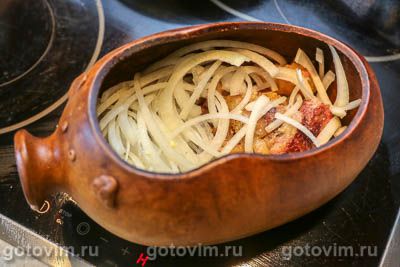 Говядина с картошкой в духовке