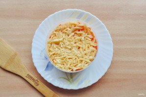 Салат с корейской морковью, курицей и ананасами Салат с корейской морковью, курицей и ананасами
