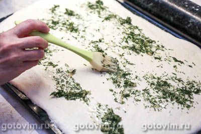 Плетеный хлеб с чесноком и укропом (без яиц и молока)