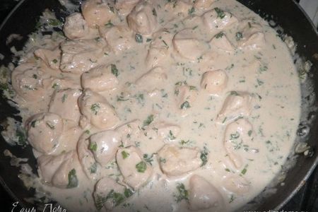 Куриное филе с чесноком в сметане Куриное филе с чесноком в сметане