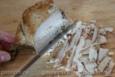 Салат из курицы с зеленой редькой и вяленой клюквой Салат из курицы с зеленой редькой и вяленой клюквой