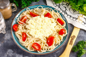 Спагетти с творожным сыром