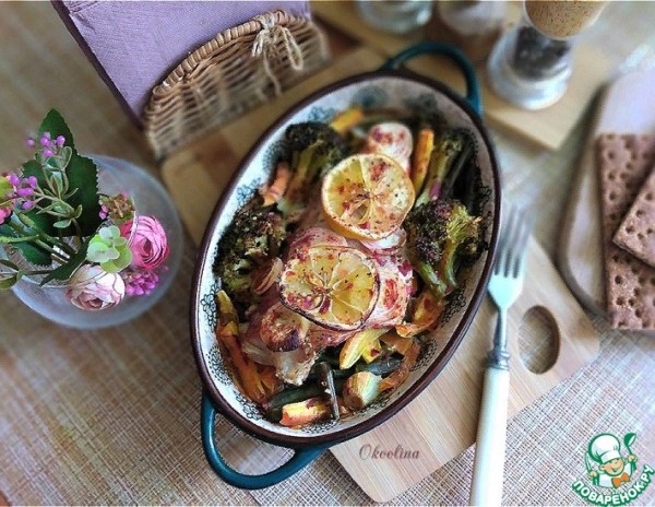 Морской окунь, запечённый с овощами Морской окунь, запечённый с овощами