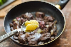 Куриная печень с медом и луком Куриная печень с медом и луком