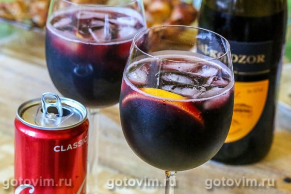 Коктейль из красного вина с колой &laquo;Калимочо&raquo; (Calimocho/ Kalimotxo)