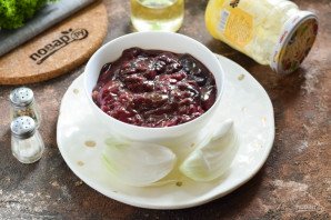 Куриная печень с медом и луком Куриная печень с медом и луком