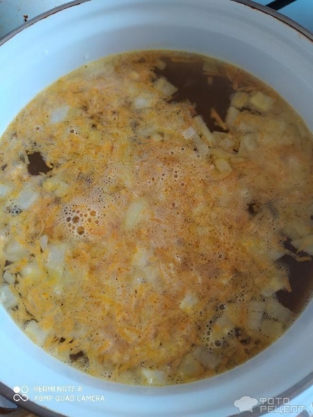 Рецепт: Сырный суп с курицей и шампиньонами - Со шпинатом