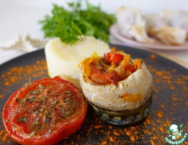 Скумбрия в духовке с овощами