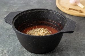 Соус "Ткемали" с грецкими орехами Соус "Ткемали" с грецкими орехами