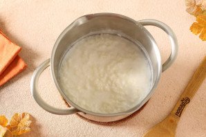 Рисовая каша с персиками Рисовая каша с персиками