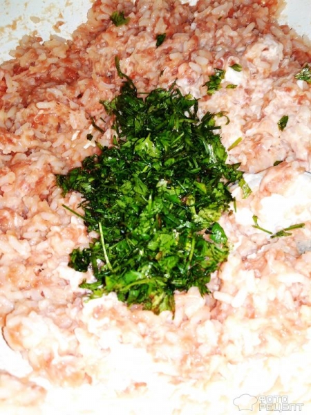 Рецепт: Перец болгарский фаршированный мясным фаршем с рисом и зеленью - Сочный и очень вкусный