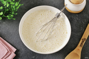 Шарлотка с брусникой Шарлотка с брусникой