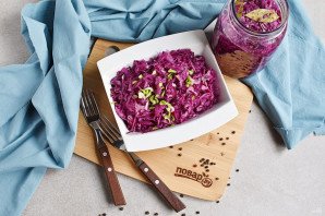 Краснокочанная капуста маринованная Краснокочанная капуста маринованная