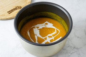 Суп пюре из тыквы в мультиварке Суп пюре из тыквы в мультиварке