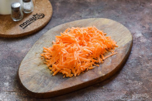 Салат из маринованной капусты с морковью Салат из маринованной капусты с морковью