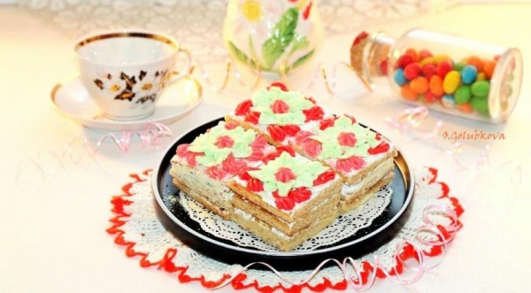 Медовые пирожные с кремом и джемом, пошаговый рецепт с фото