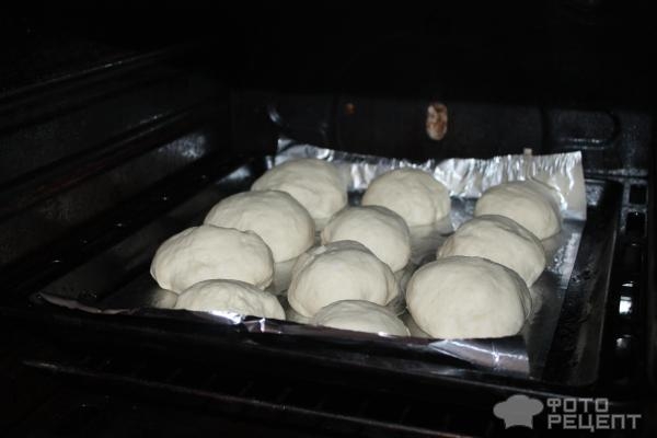 Рецепт: Булочки для бургеров - Мягкие и нежные Рецепт: Булочки для бургеров - Мягкие и нежные