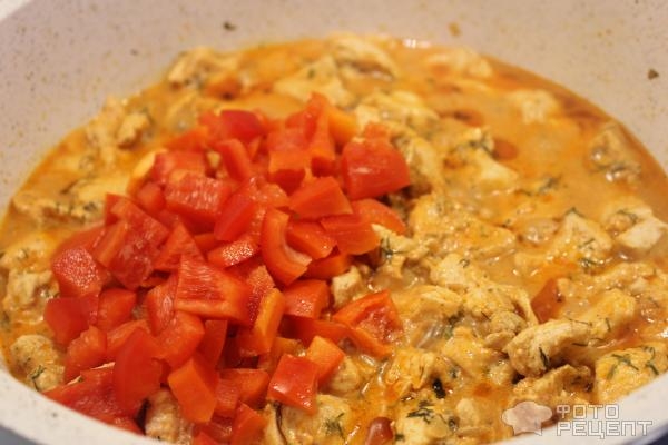 Рецепт: Куриный паприкаш - к любому гарниру Рецепт: Куриный паприкаш - к любому гарниру