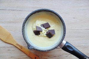Медовик с шоколадным кремом Медовик с шоколадным кремом