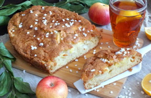 Сахарный пирог с яблоками Сахарный пирог с яблоками