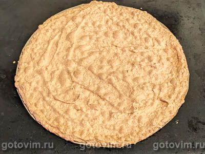 Торт из орехового безе с желе из творога и персиков Торт из орехового безе с желе из творога и персиков