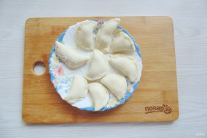 Вареники с замороженной клубникой Вареники с замороженной клубникой