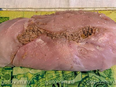 Рулет из куриной грудки с паштетом а-ля &laquo;Метропольки&raquo;