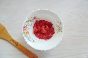 Вареники с замороженной клубникой Вареники с замороженной клубникой