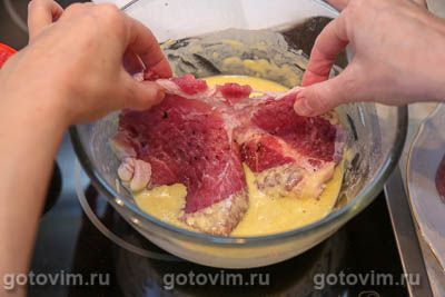 Шницель из свинины в картофельном кляре