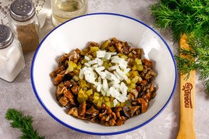 Икра из маринованных опят Икра из маринованных опят