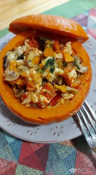 Рецепт: Фаршированная тыква - С курино-грибной начинкой. Рецепт: Фаршированная тыква - С курино-грибной начинкой.