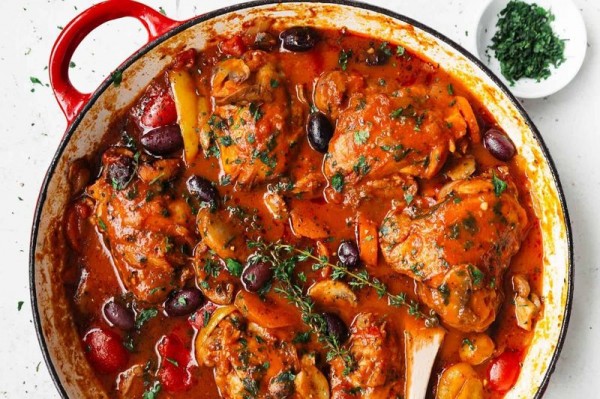 Курица в духовке запечённая кусочками — 6 быстрых и вкусных рецептов приготовления по-итальянски
Курица в духовке запечённая кусочками — 6 быстрых и вкусных рецептов приготовления по-итальянски