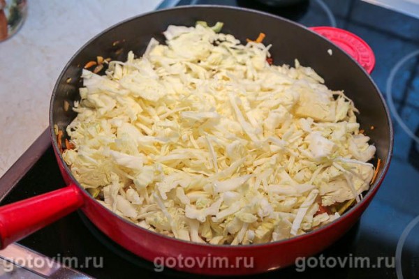 Жареная капуста с лисичками и сладким перцем Жареная капуста с лисичками и сладким перцем