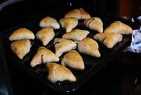 Пирожки с вишней Пирожки с вишней