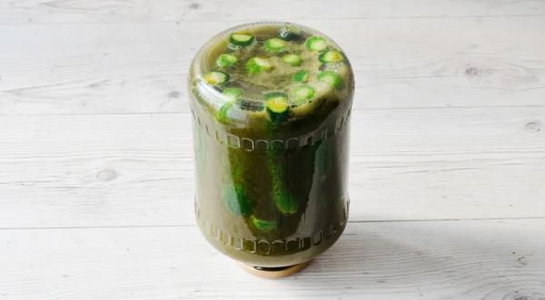 Маринованные огурцы со щавелем, пошаговый рецепт с фото на 36 ккал Маринованные огурцы со щавелем, пошаговый рецепт с фото на 36 ккал