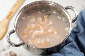 Креветки с ананасами и болгарским перцем Креветки с ананасами и болгарским перцем