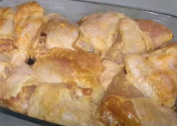 Курица в духовке кусочками — 6 самых вкусных рецептов
Курица в духовке кусочками — 6 самых вкусных рецептов