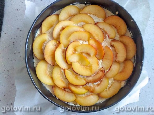 Творожный пирог с персиками и воздушной меренгой Творожный пирог с персиками и воздушной меренгой