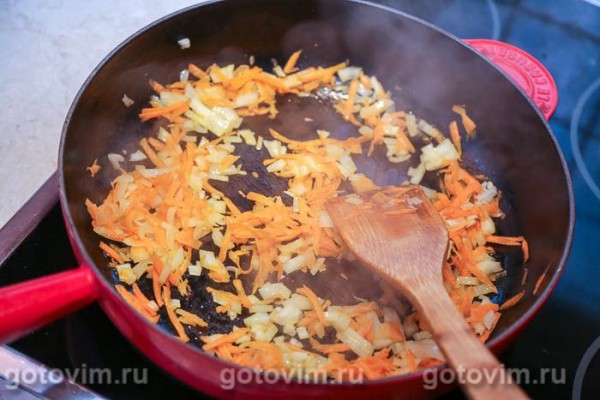 Жареная капуста с лисичками и сладким перцем Жареная капуста с лисичками и сладким перцем