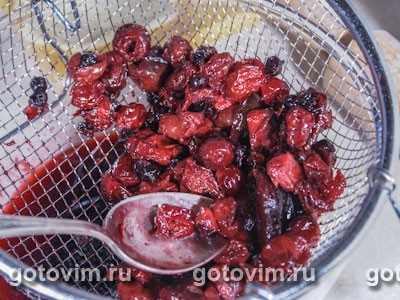 Пирожки с вишней Пирожки с вишней