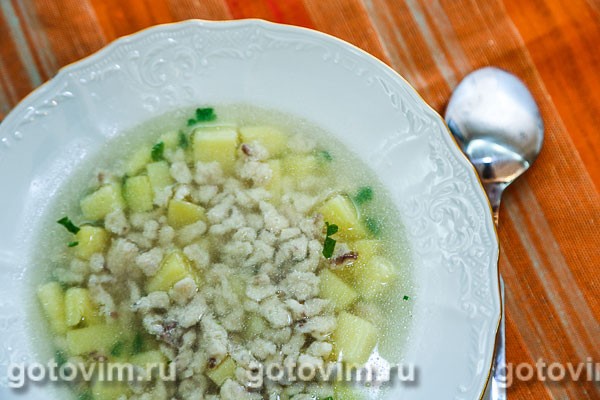 Суп с грибными клецками (нокедли) Суп с грибными клецками (нокедли)